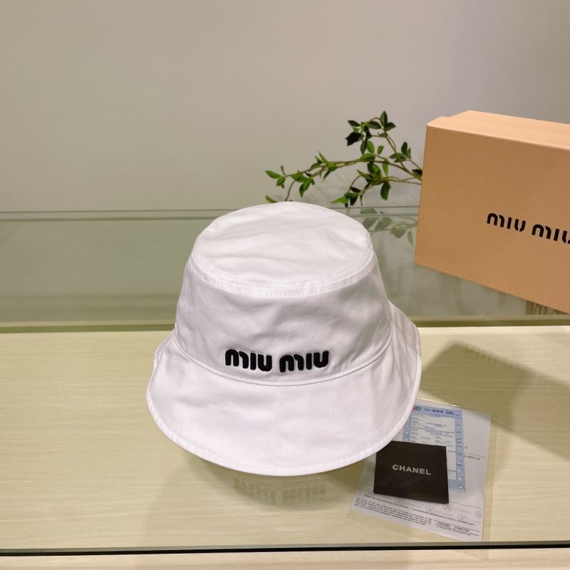 MIUMIU